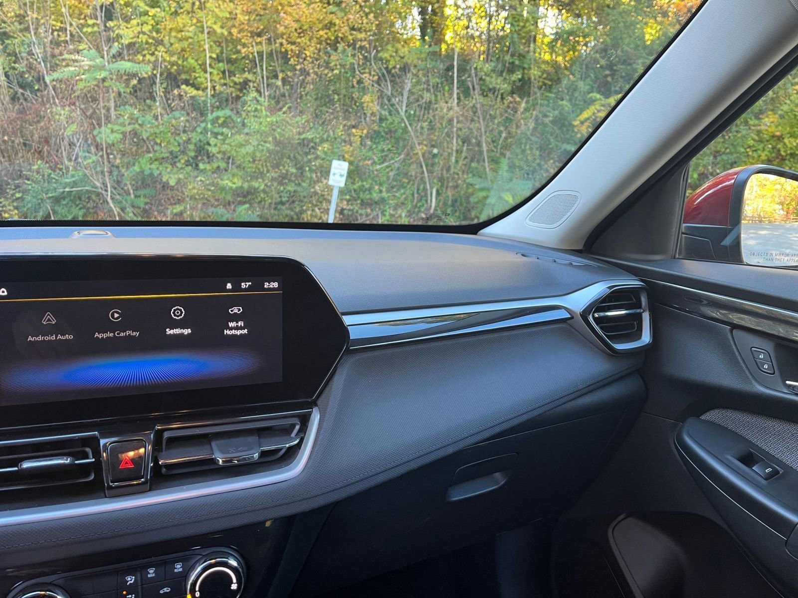 Thumbnail: 2025 Chevrolet TrailBlazer - 31