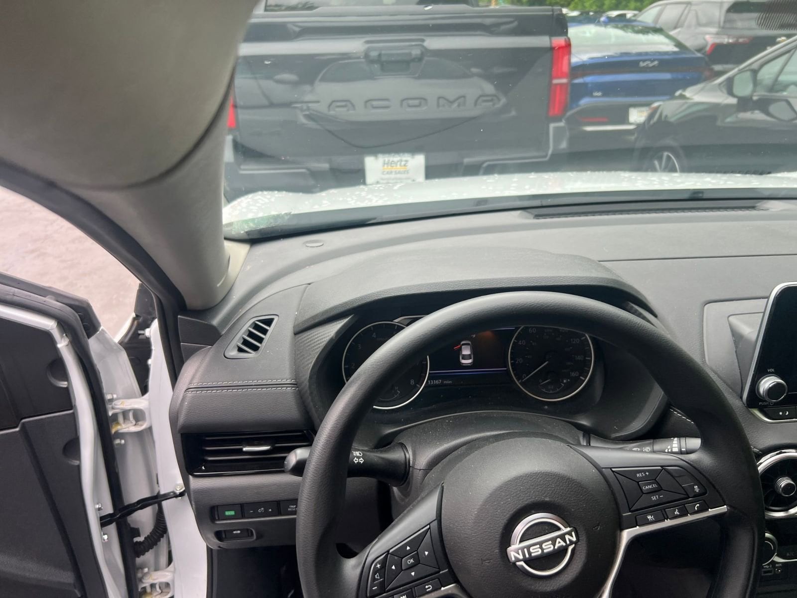 Thumbnail: 2025 Nissan Sentra - 29