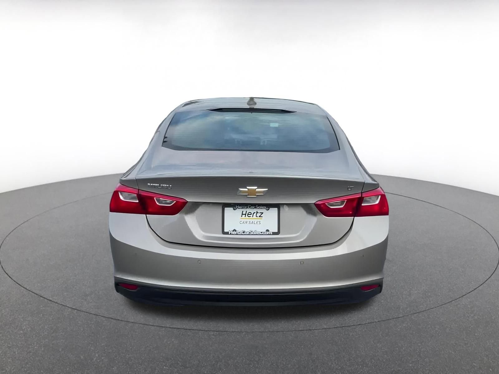 Thumbnail: 2024 Chevrolet Malibu - 12