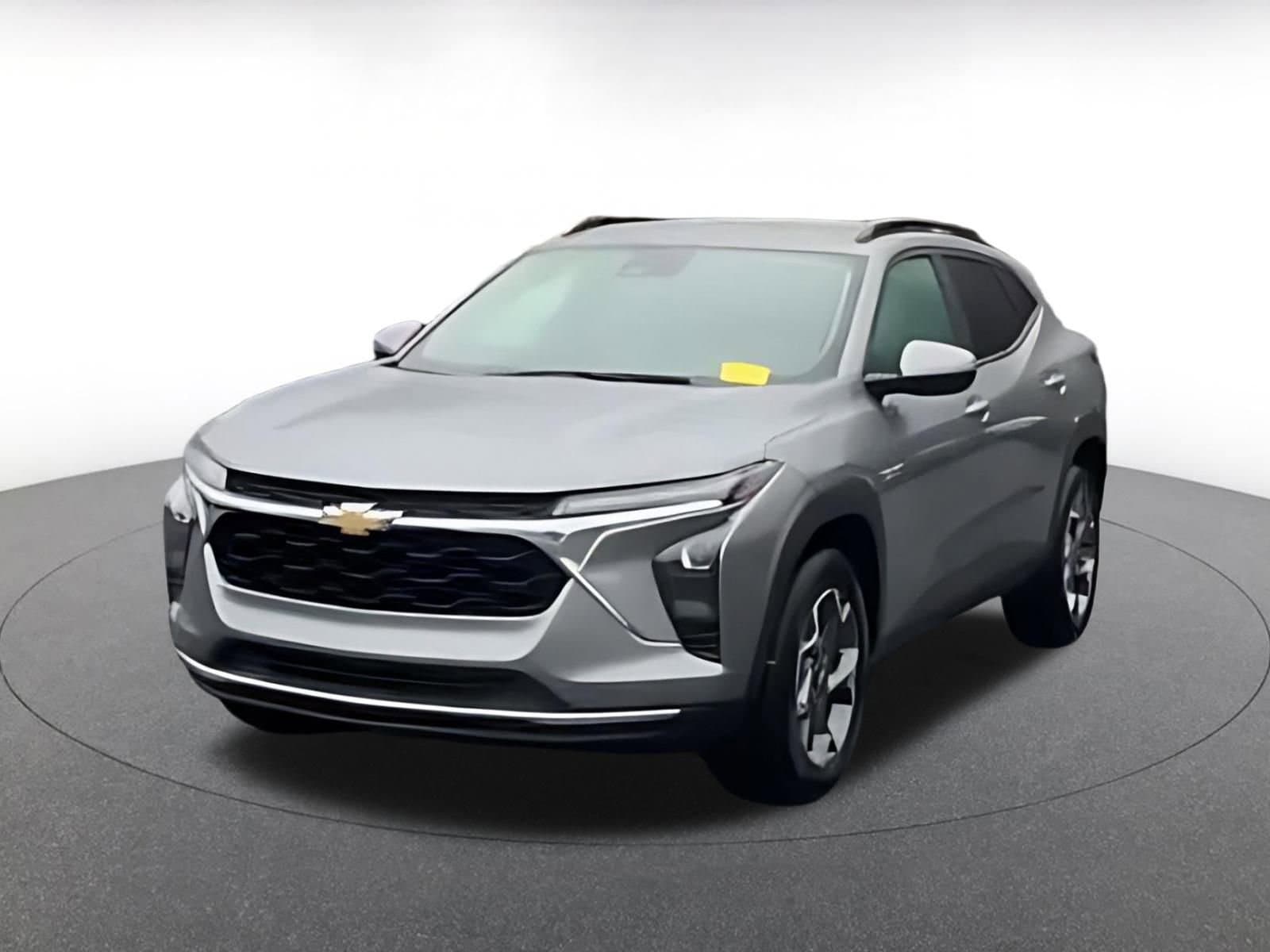 Thumbnail: 2025 Chevrolet Trax - 4