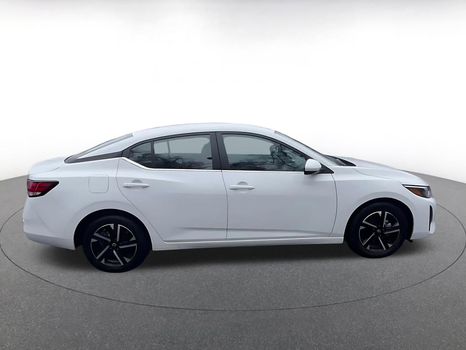 Thumbnail: 2025 Nissan Sentra - 16