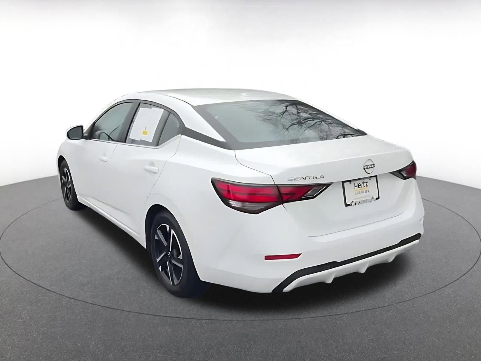 Thumbnail: 2025 Nissan Sentra - 11