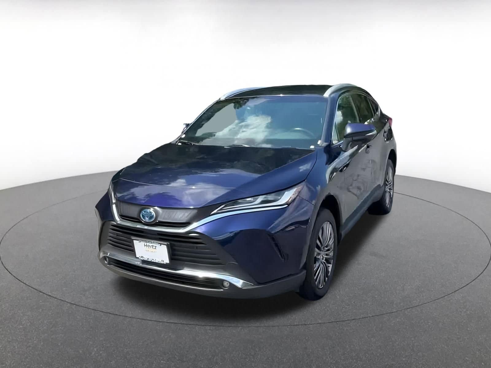 Thumbnail: 2023 Toyota Venza - 7