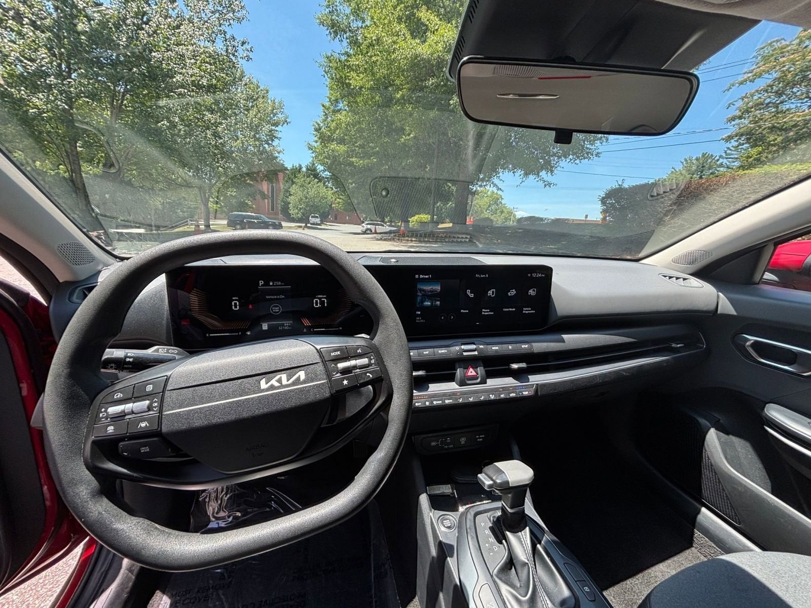 Thumbnail: 2025 Kia K4 - 28