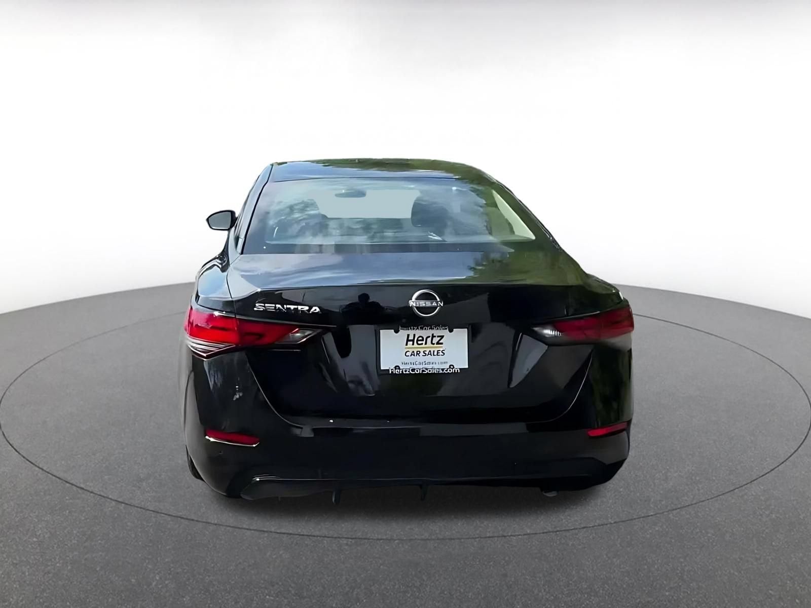 Thumbnail: 2025 Nissan Sentra - 12