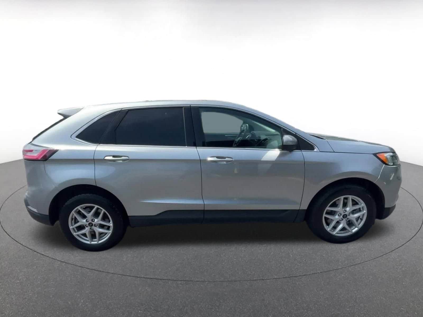 Thumbnail: 2024 Ford Edge - 16