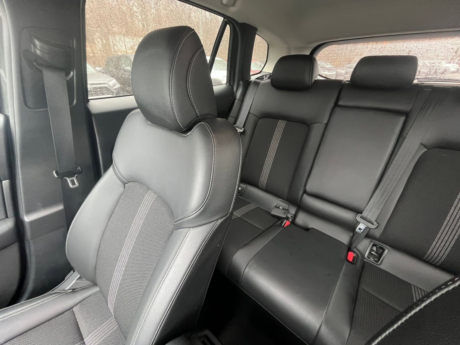 Thumbnail: 2025 Mazda CX-50 - 33