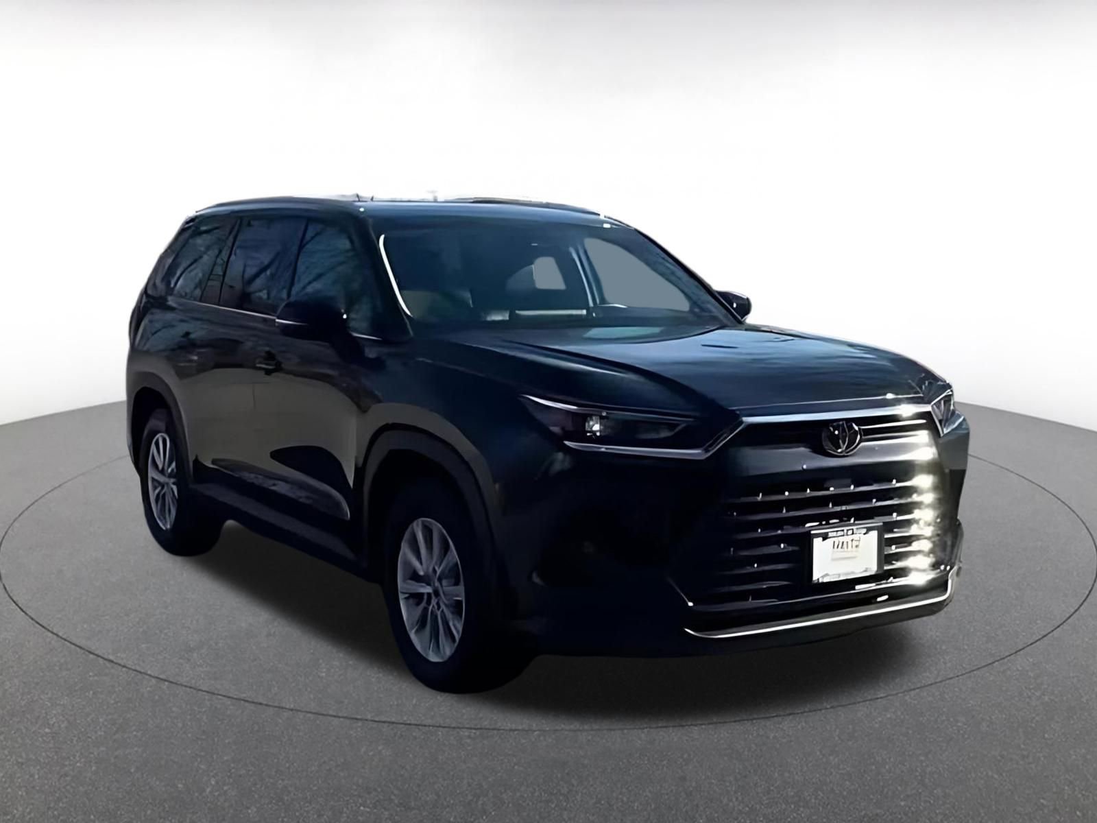 Thumbnail: 2025 Toyota Grand Highlander - 3