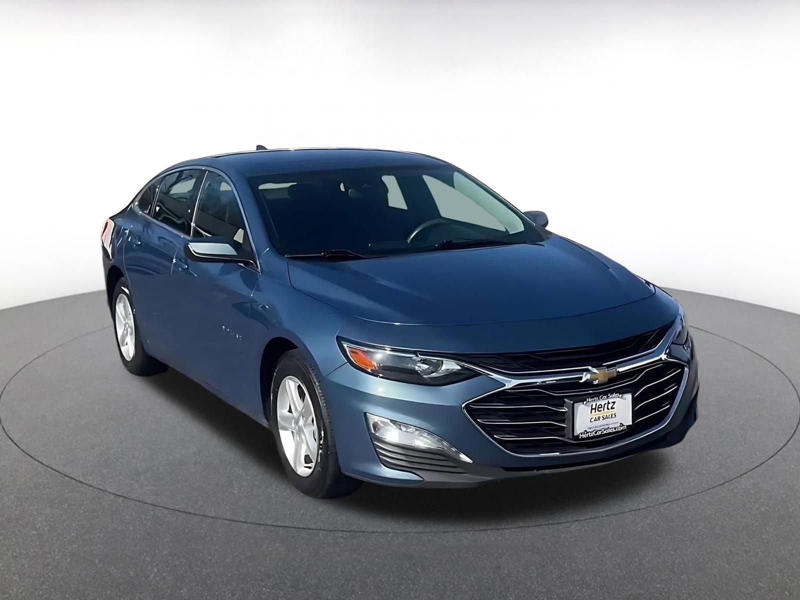 Thumbnail: 2024 Chevrolet Malibu - 2