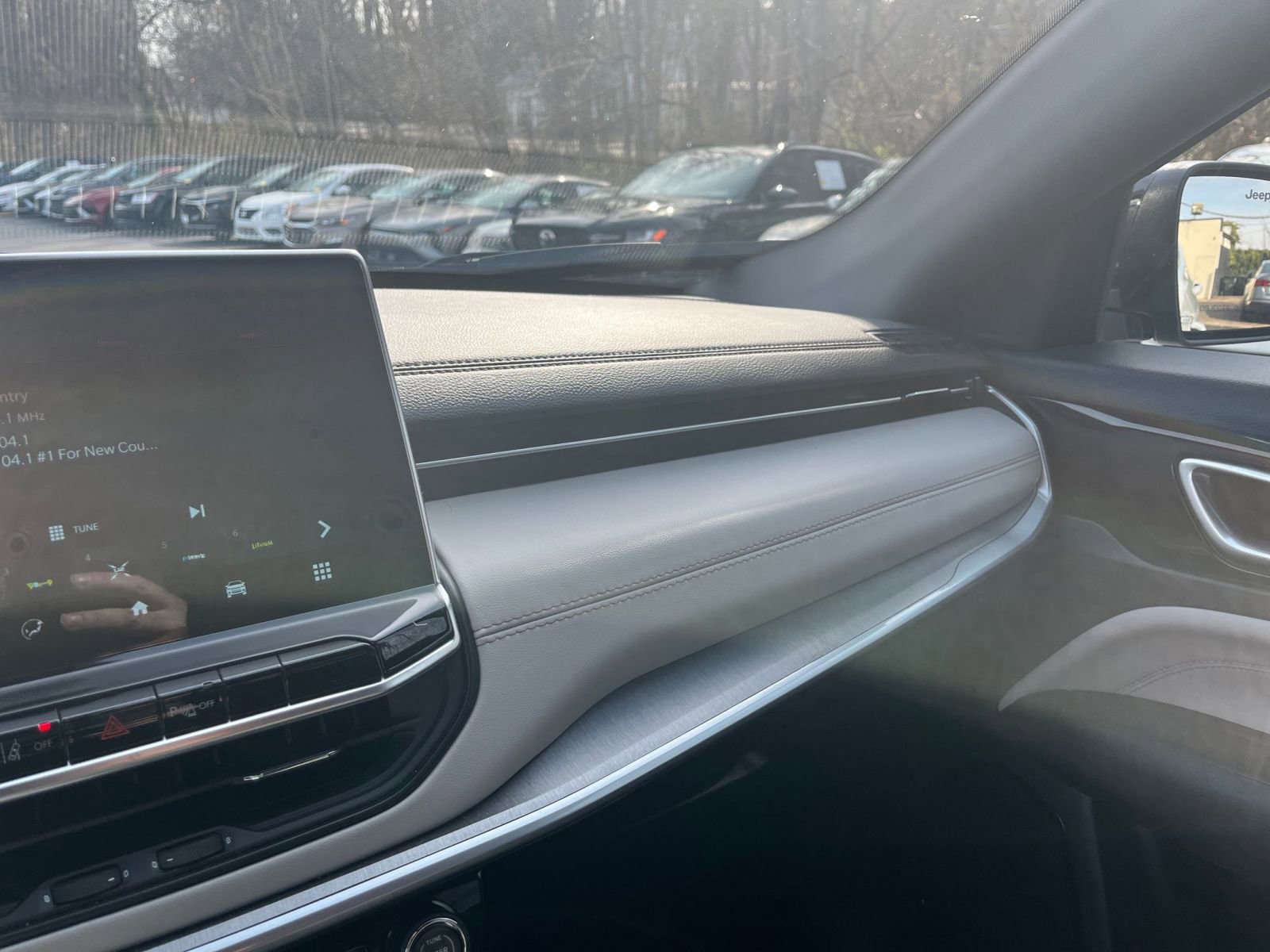 Thumbnail: 2025 Jeep Compass - 30