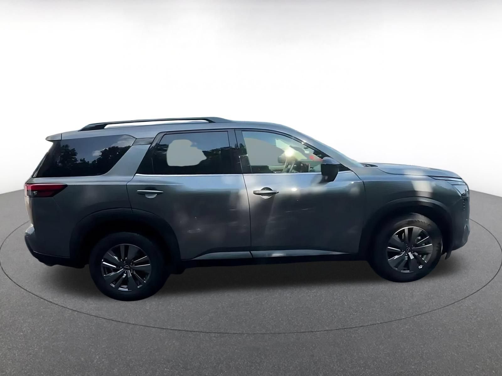 Thumbnail: 2026 Nissan Pathfinder - 15