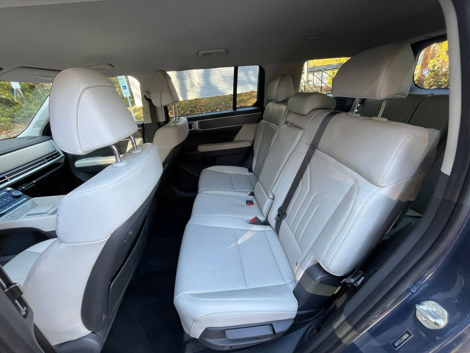 Thumbnail: 2025 Hyundai Santa Fe - 22