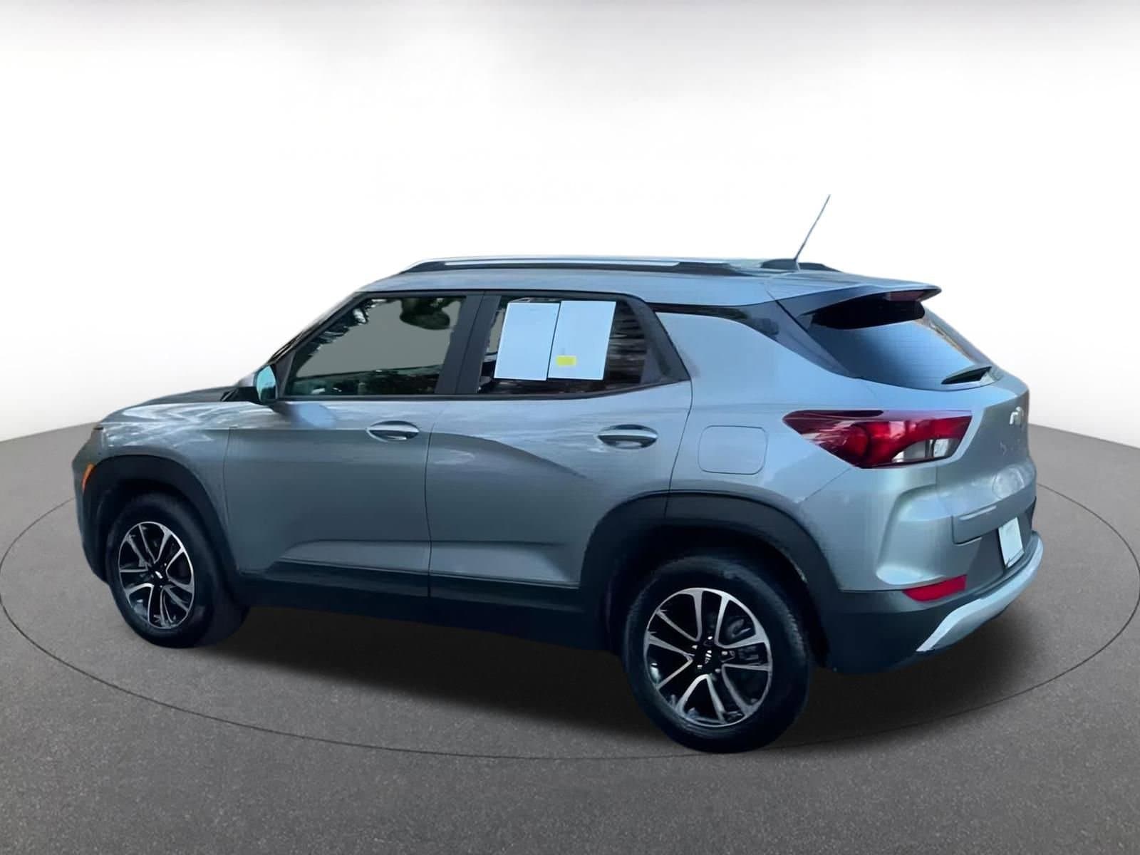 Thumbnail: 2025 Chevrolet TrailBlazer - 10