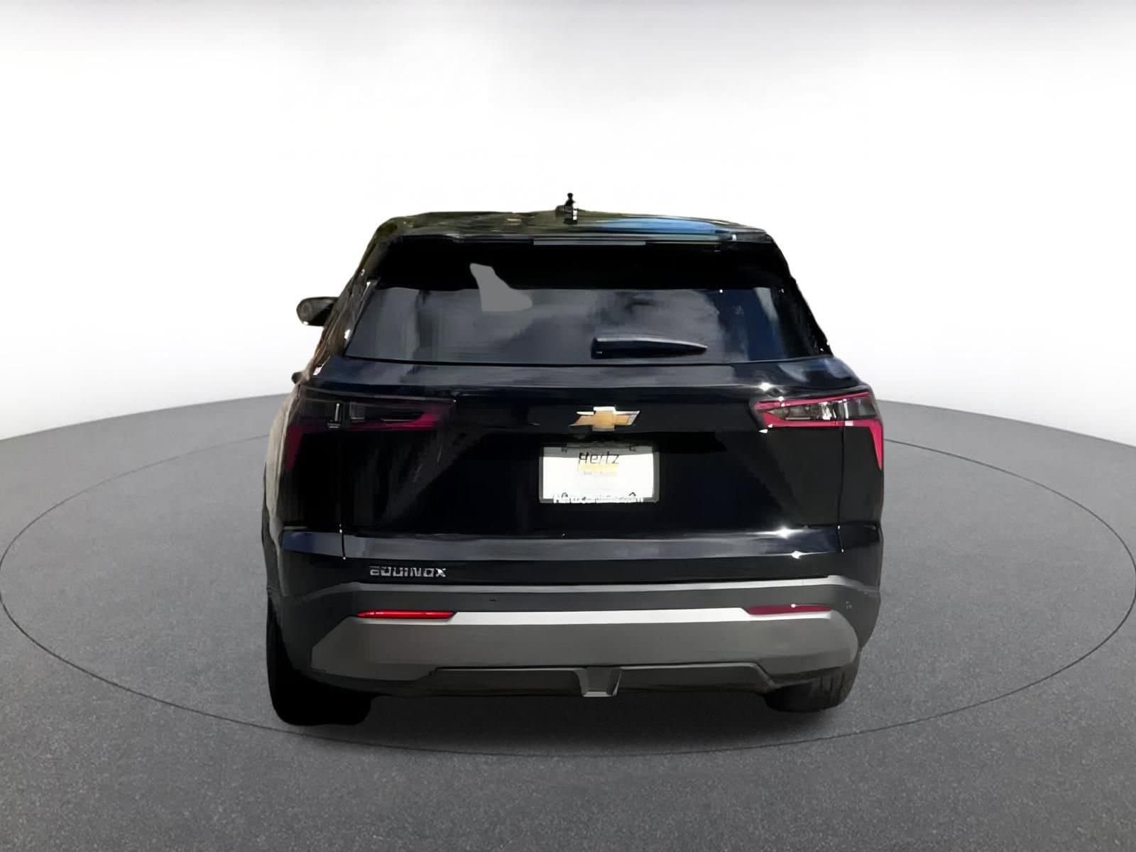 Thumbnail: 2025 Chevrolet Equinox - 12