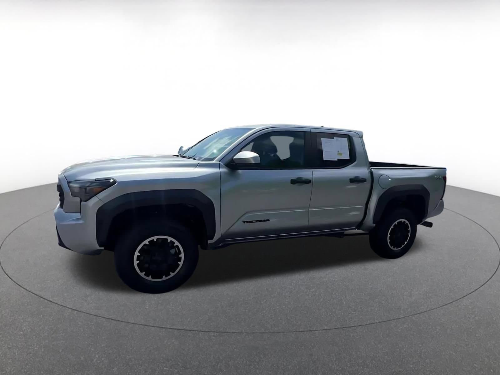Thumbnail: 2024 Toyota Tacoma - 6