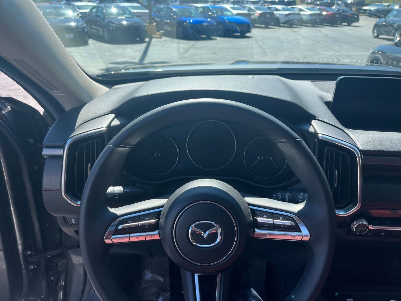 Thumbnail: 2025 Mazda CX-50 - 31