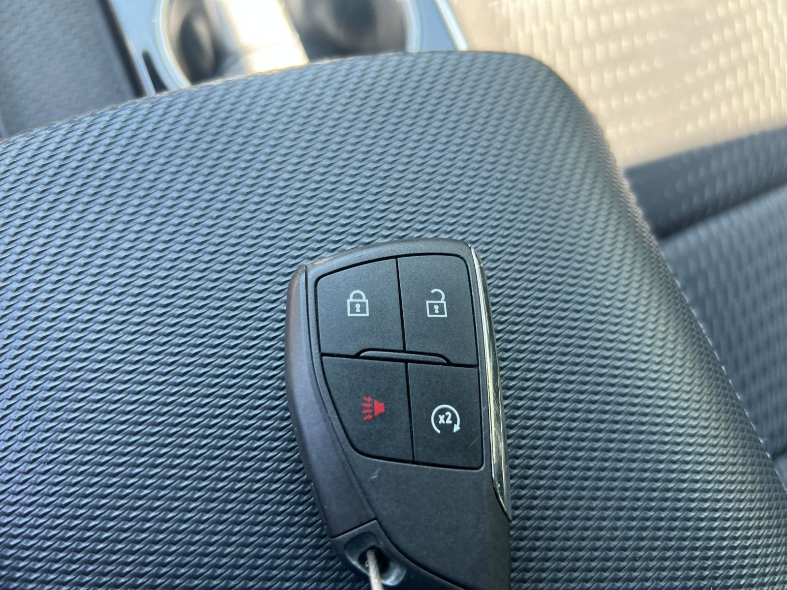 Thumbnail: 2025 Chevrolet Equinox - 18