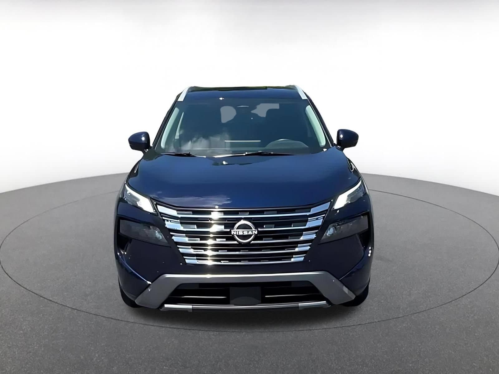 Thumbnail: 2026 Nissan Rogue - 4