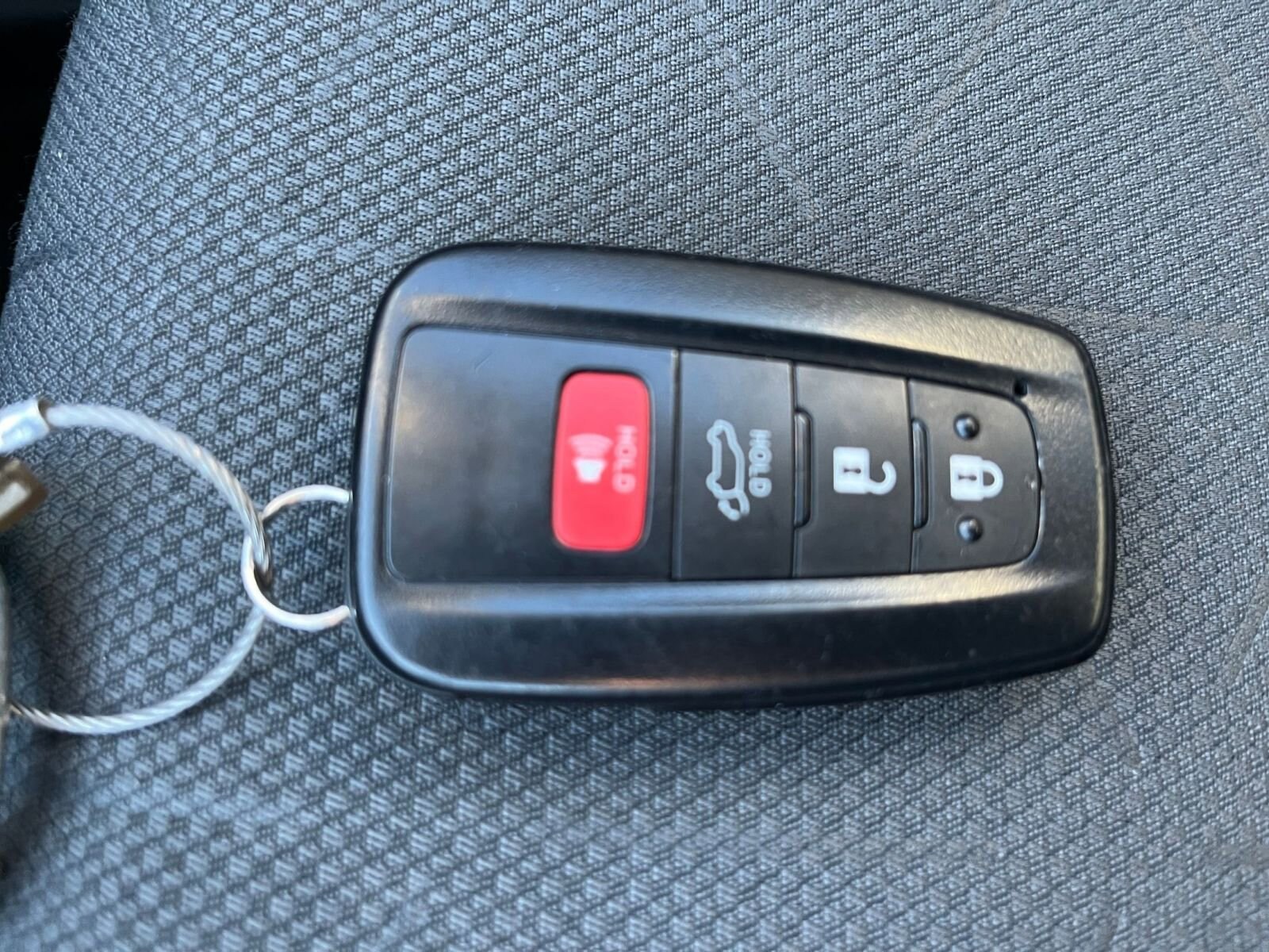 Thumbnail: 2025 Toyota RAV4 - 18