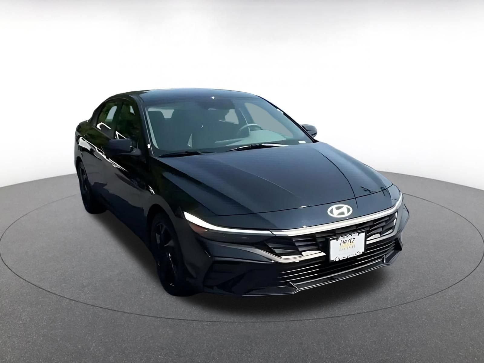 Thumbnail: 2026 Hyundai Elantra - 3