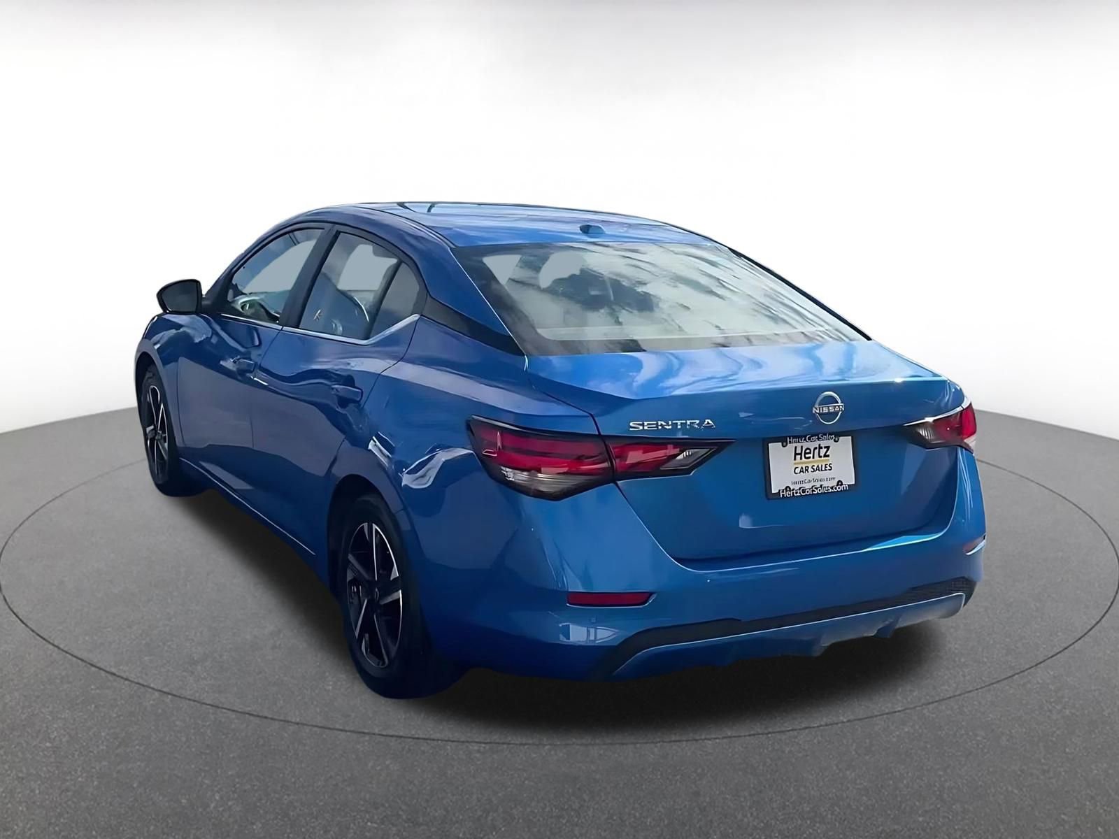 Thumbnail: 2025 Nissan Sentra - 11