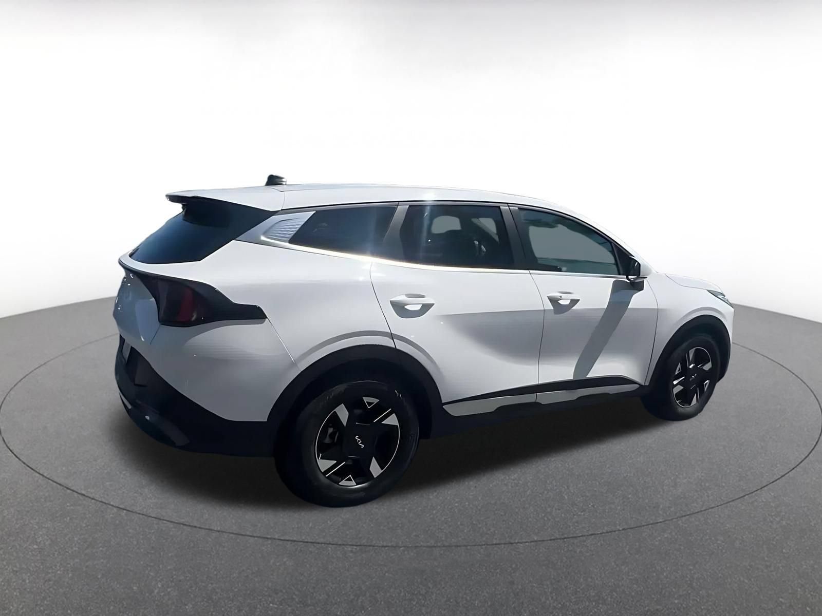 Thumbnail: 2026 Kia Sportage - 14