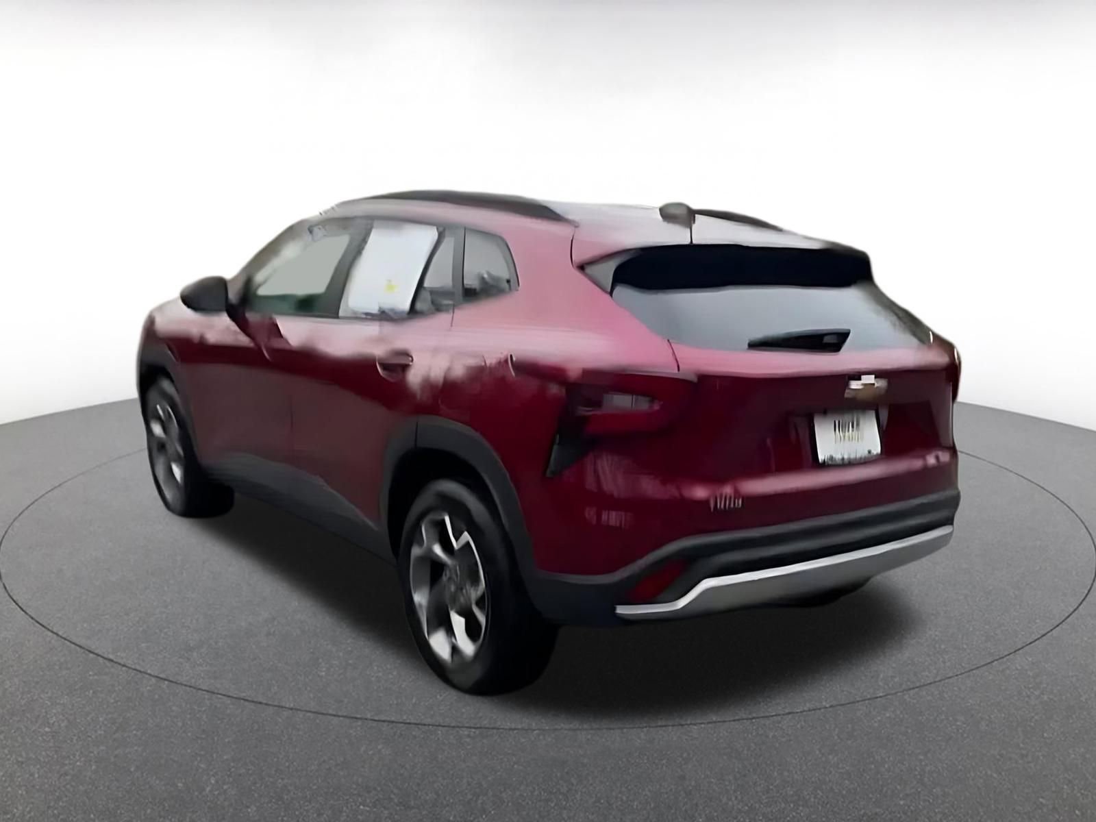 Thumbnail: 2025 Chevrolet Trax - 4