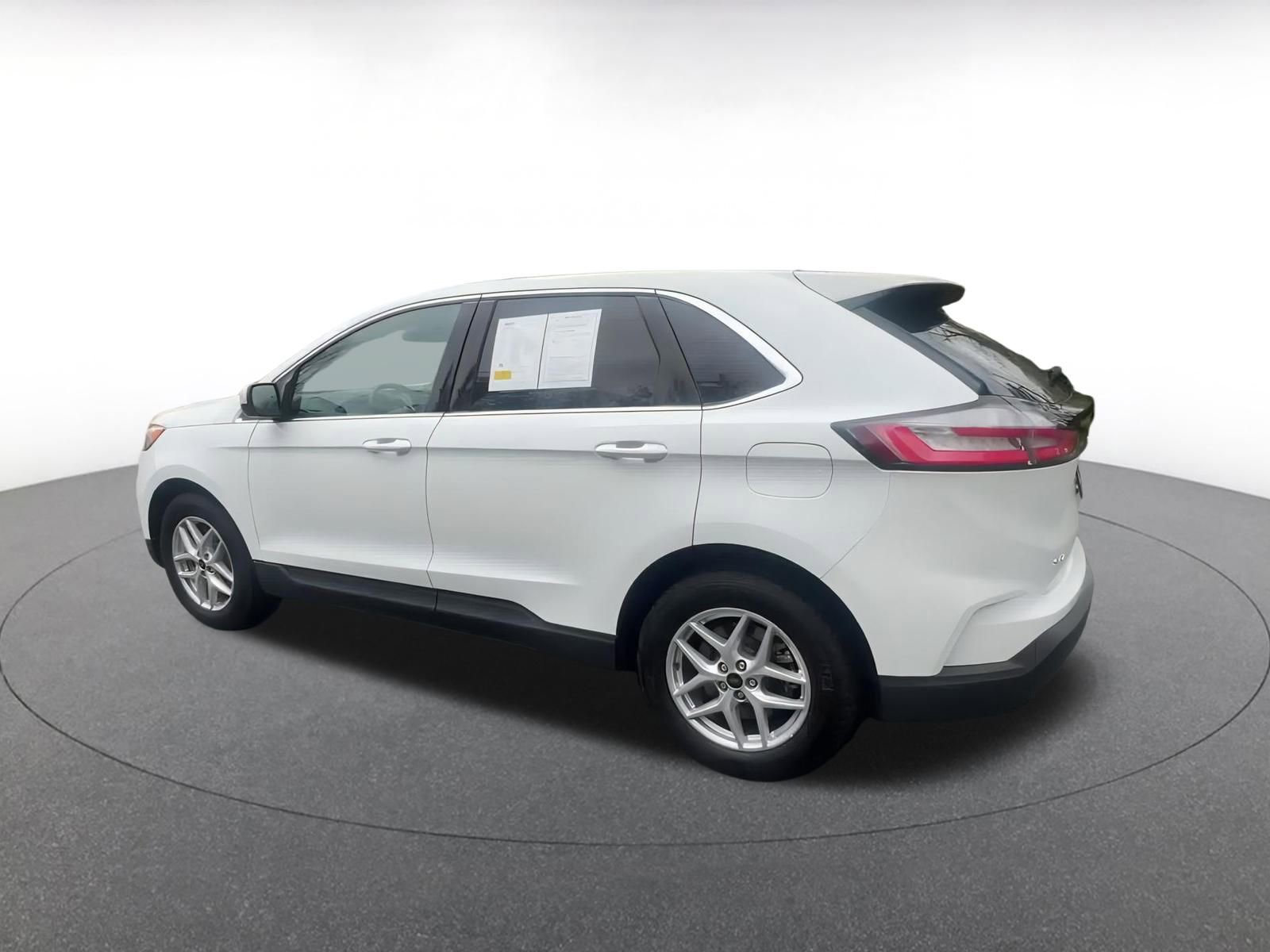Thumbnail: 2024 Ford Edge - 10