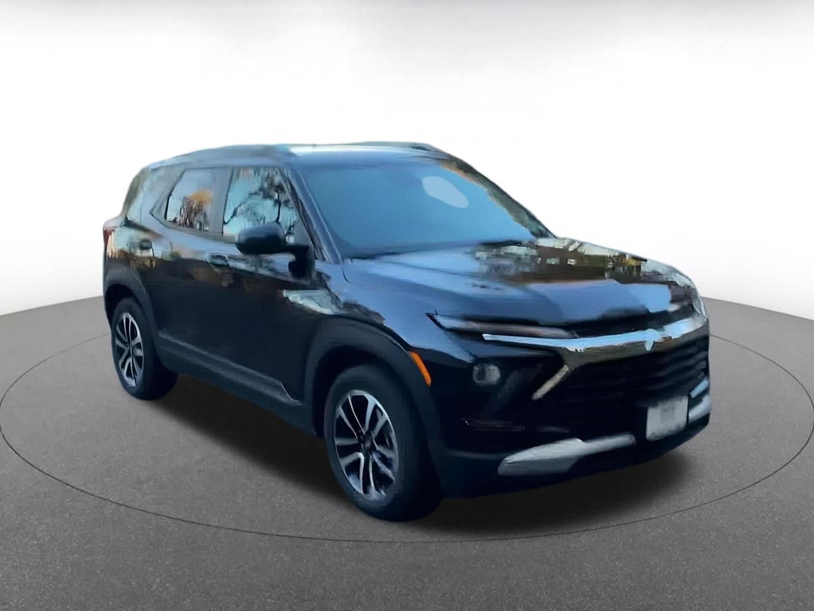 Thumbnail: 2025 Chevrolet TrailBlazer - 3