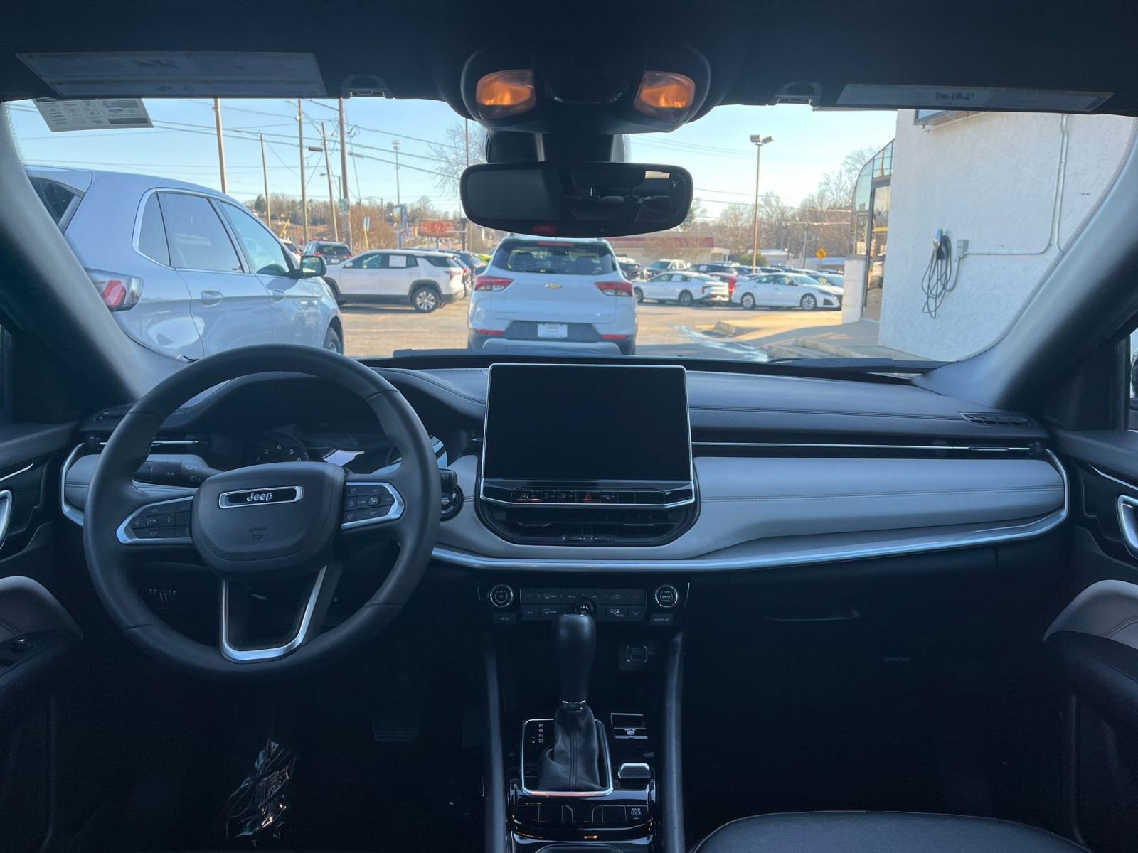 Thumbnail: 2025 Jeep Compass - 28