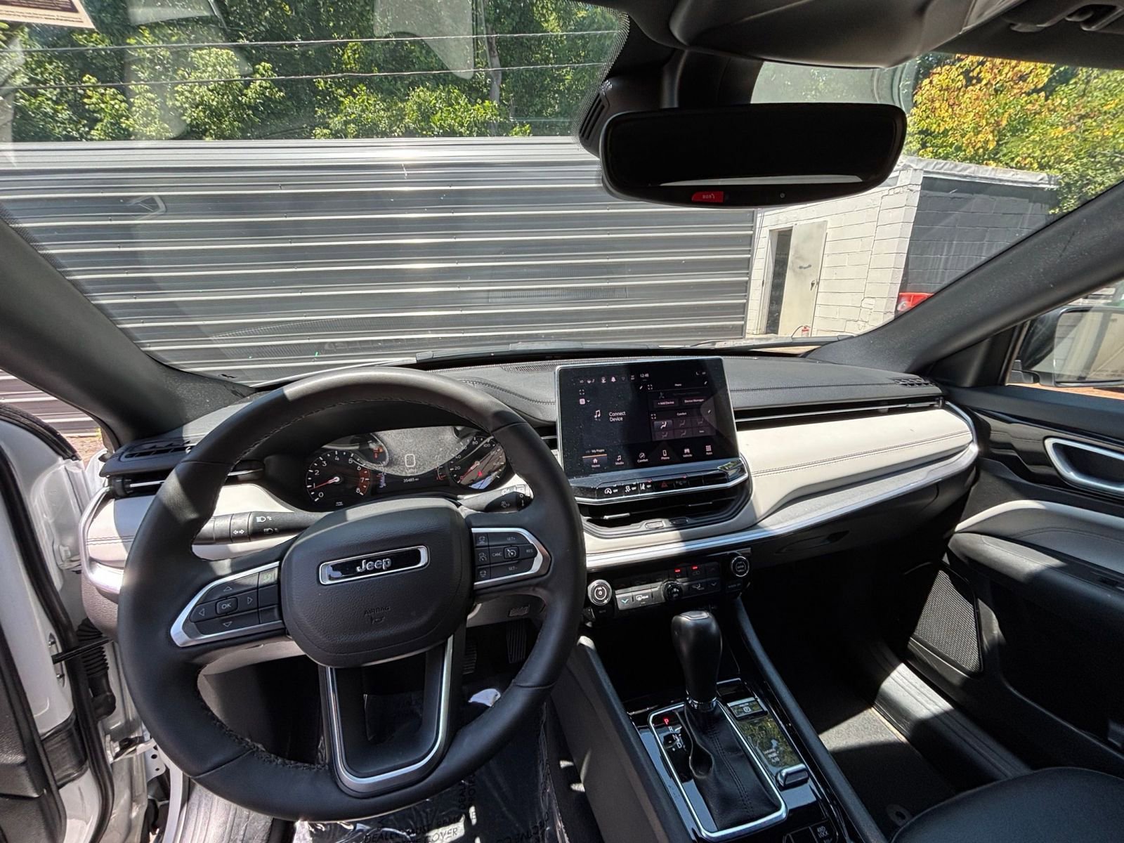 Thumbnail: 2025 Jeep Compass - 28