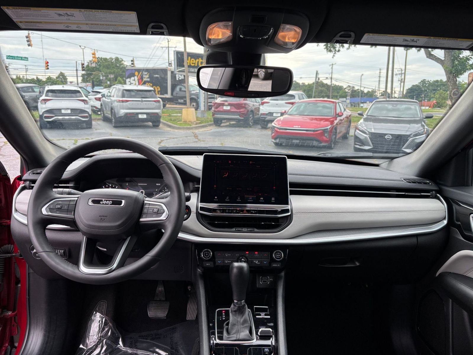 Thumbnail: 2025 Jeep Compass - 28