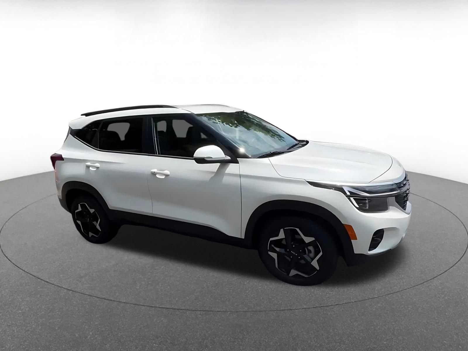 Thumbnail: 2025 Kia Seltos - 2