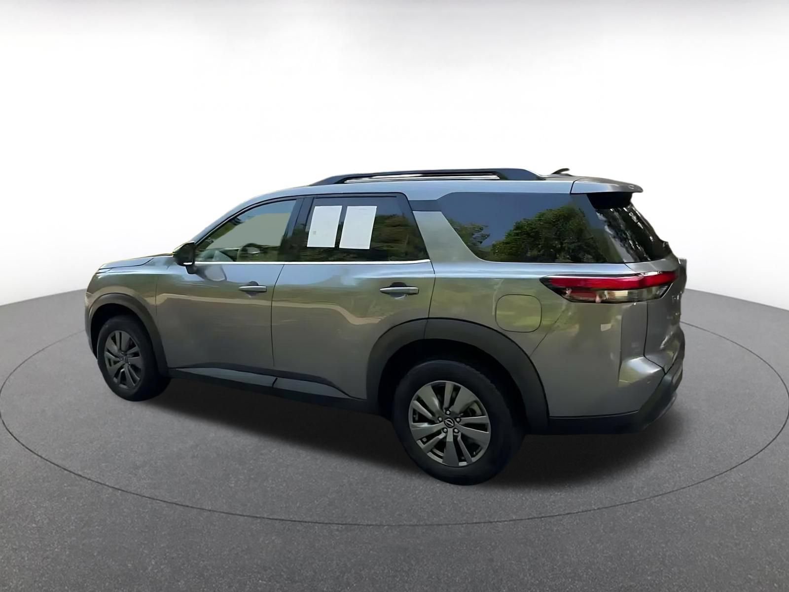 Thumbnail: 2026 Nissan Pathfinder - 9