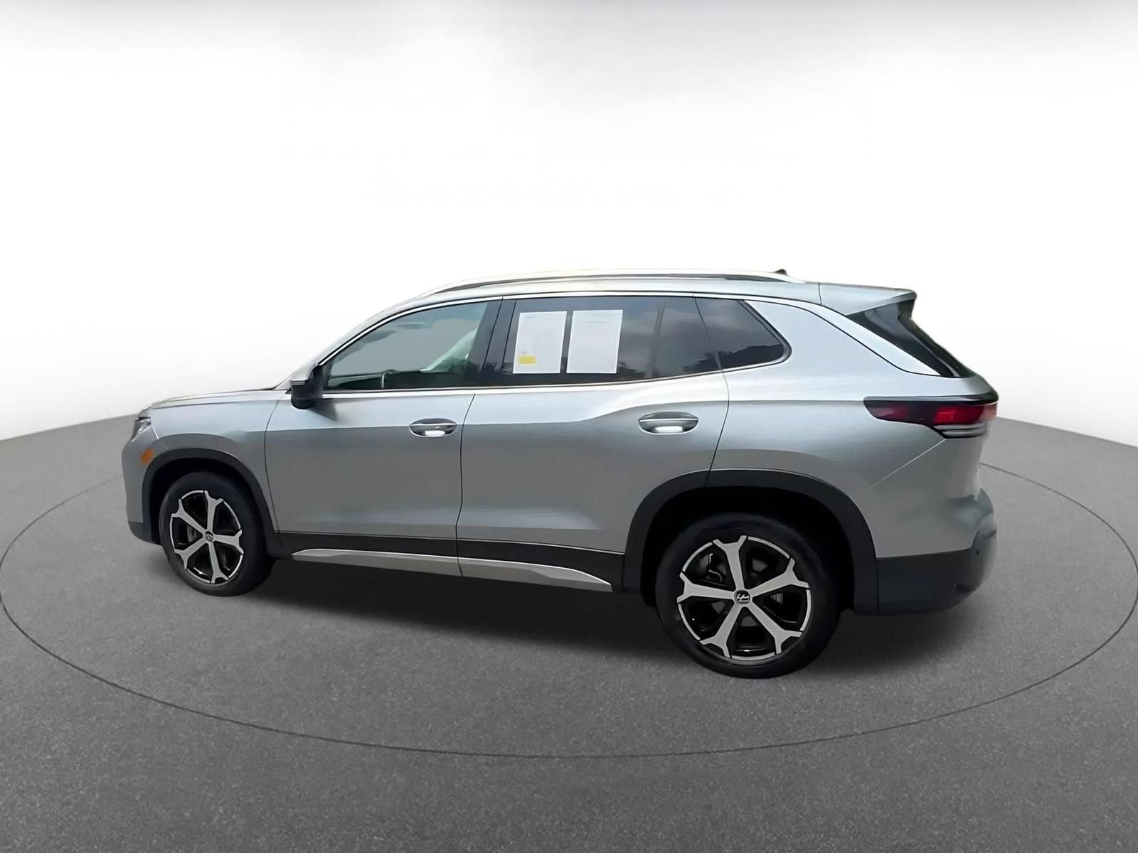 Thumbnail: 2026 Volkswagen Tiguan - 9