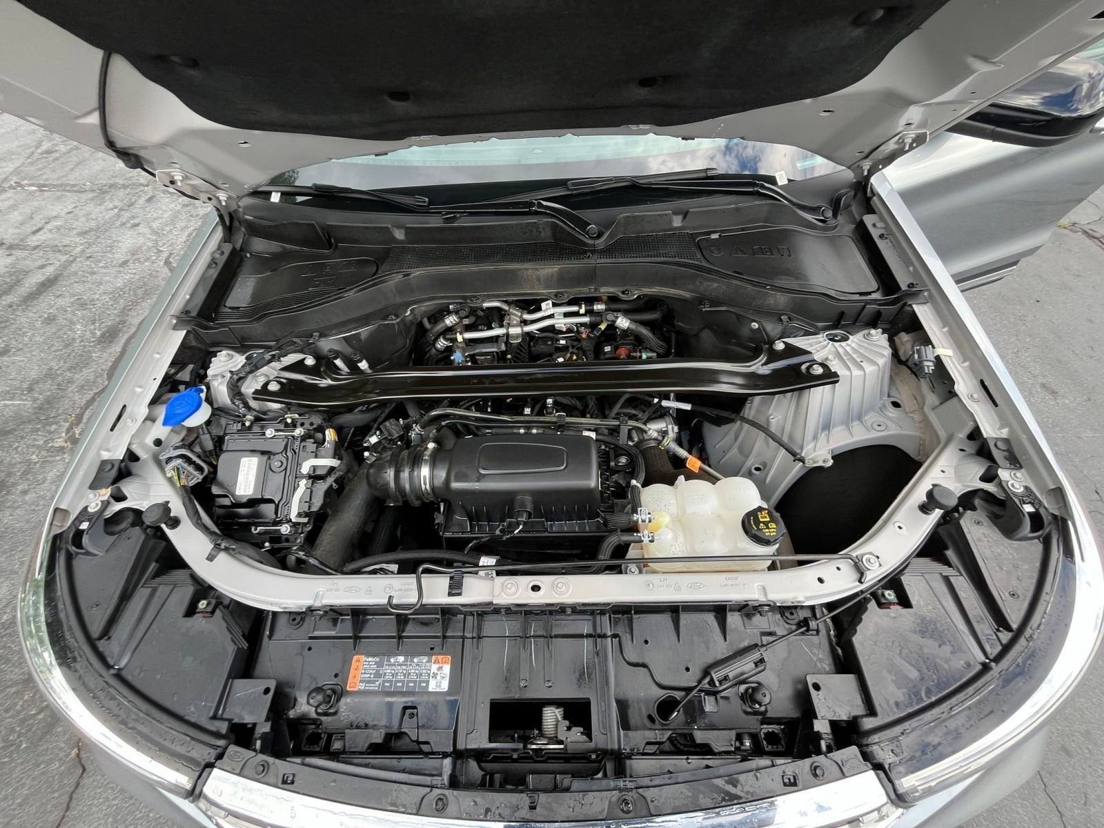 Thumbnail: 2024 Ford Explorer - 28