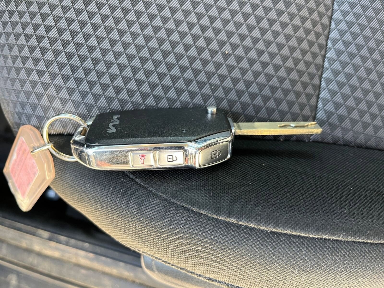 Thumbnail: 2025 Kia Soul - 18