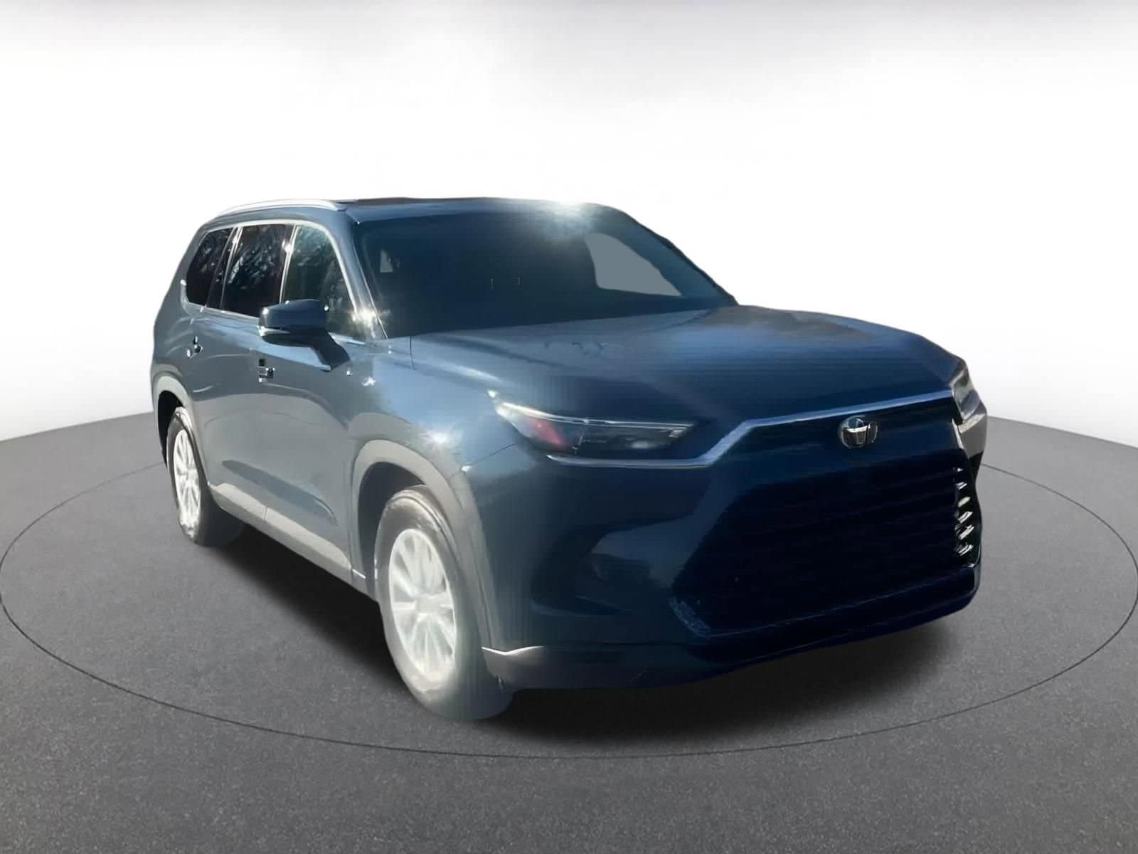 Thumbnail: 2025 Toyota Grand Highlander - 3