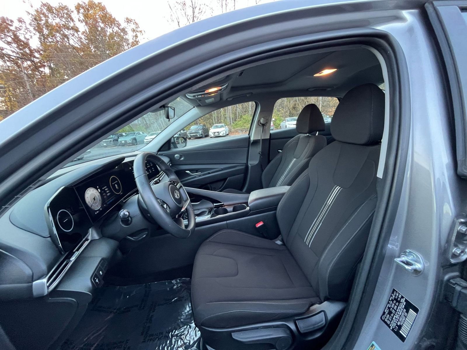 Thumbnail: 2025 Hyundai Elantra - 23