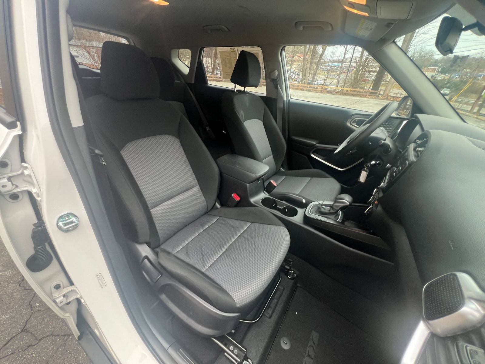 Thumbnail: 2025 Kia Soul - 34