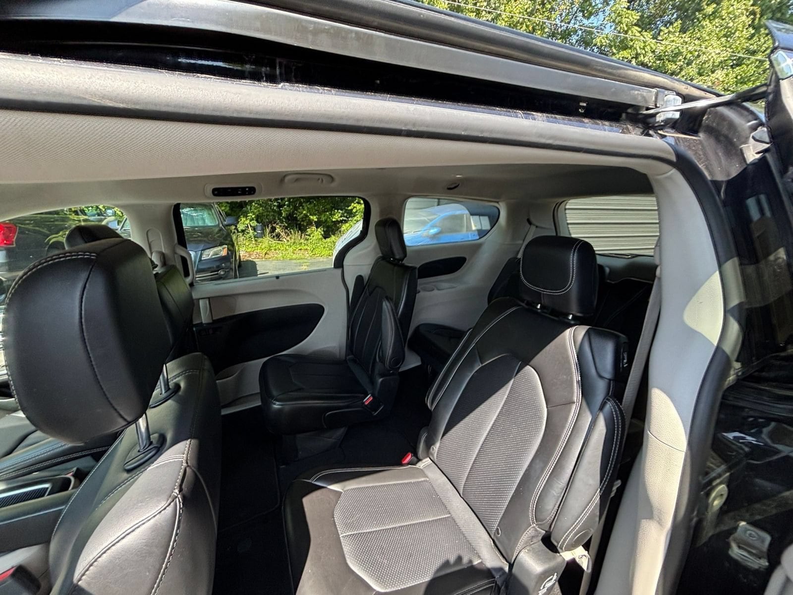 Thumbnail: 2024 Chrysler Pacifica - 31