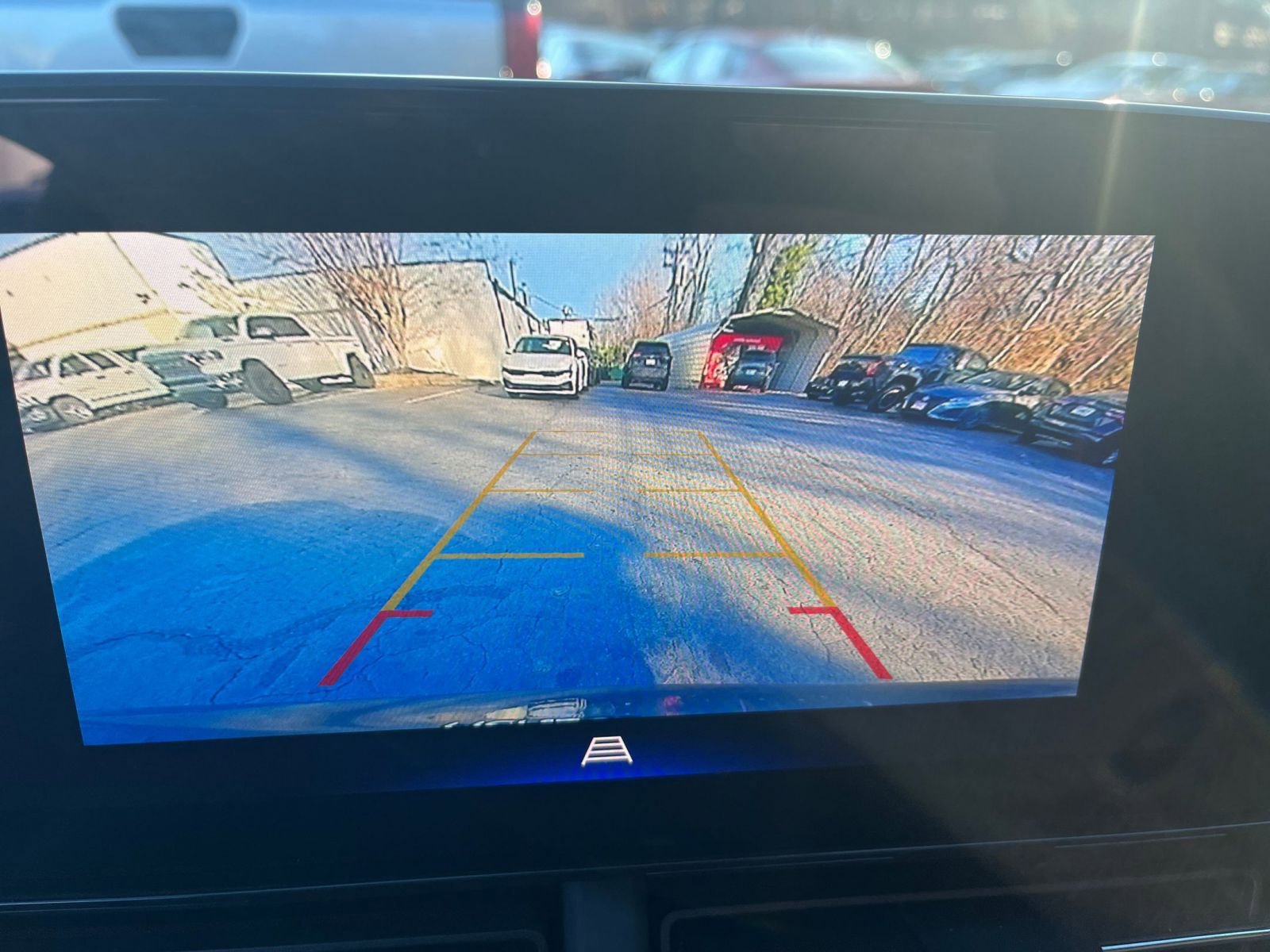 Thumbnail: 2025 Chevrolet Trax - 17