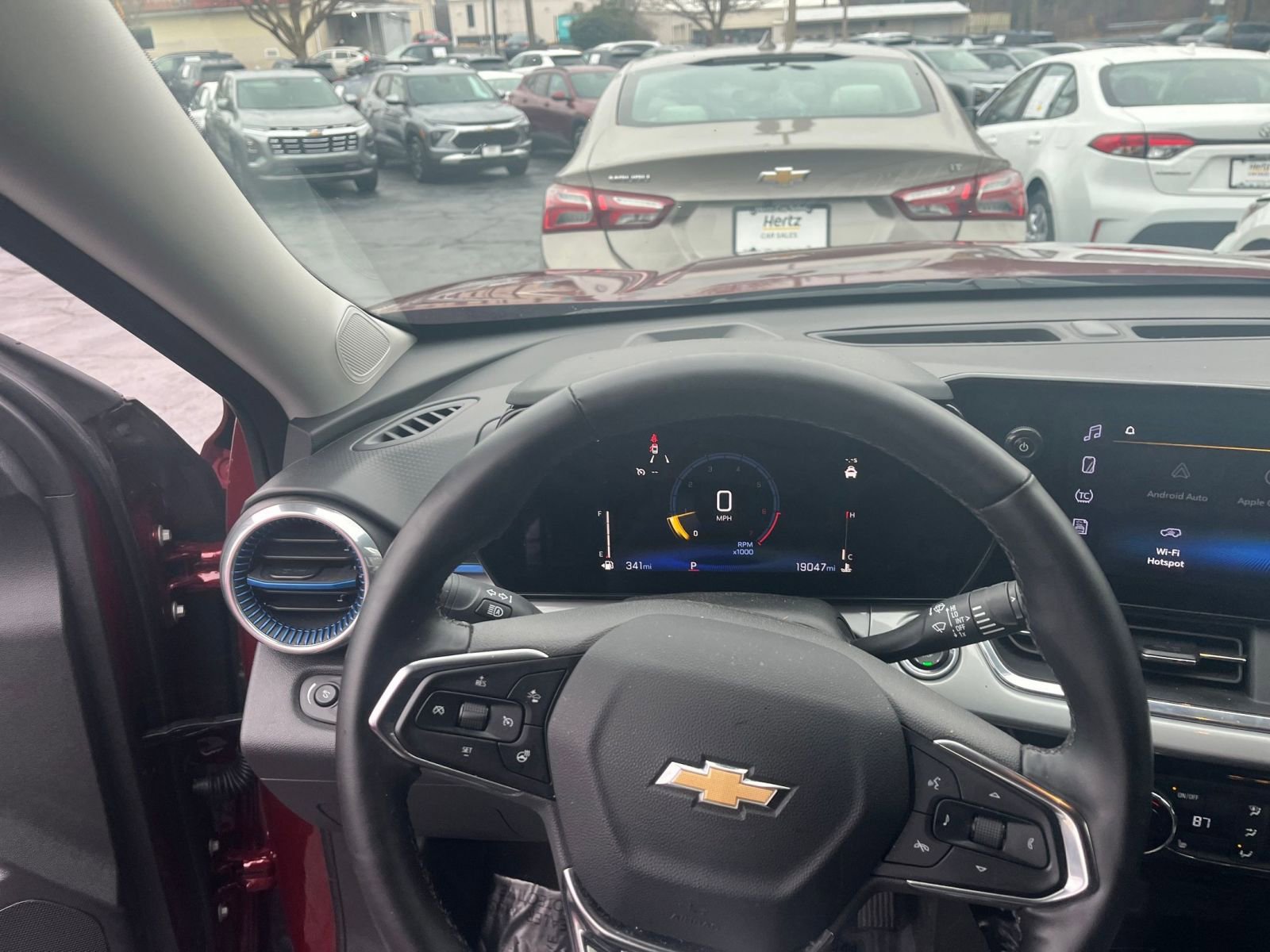 Thumbnail: 2025 Chevrolet Trax - 28