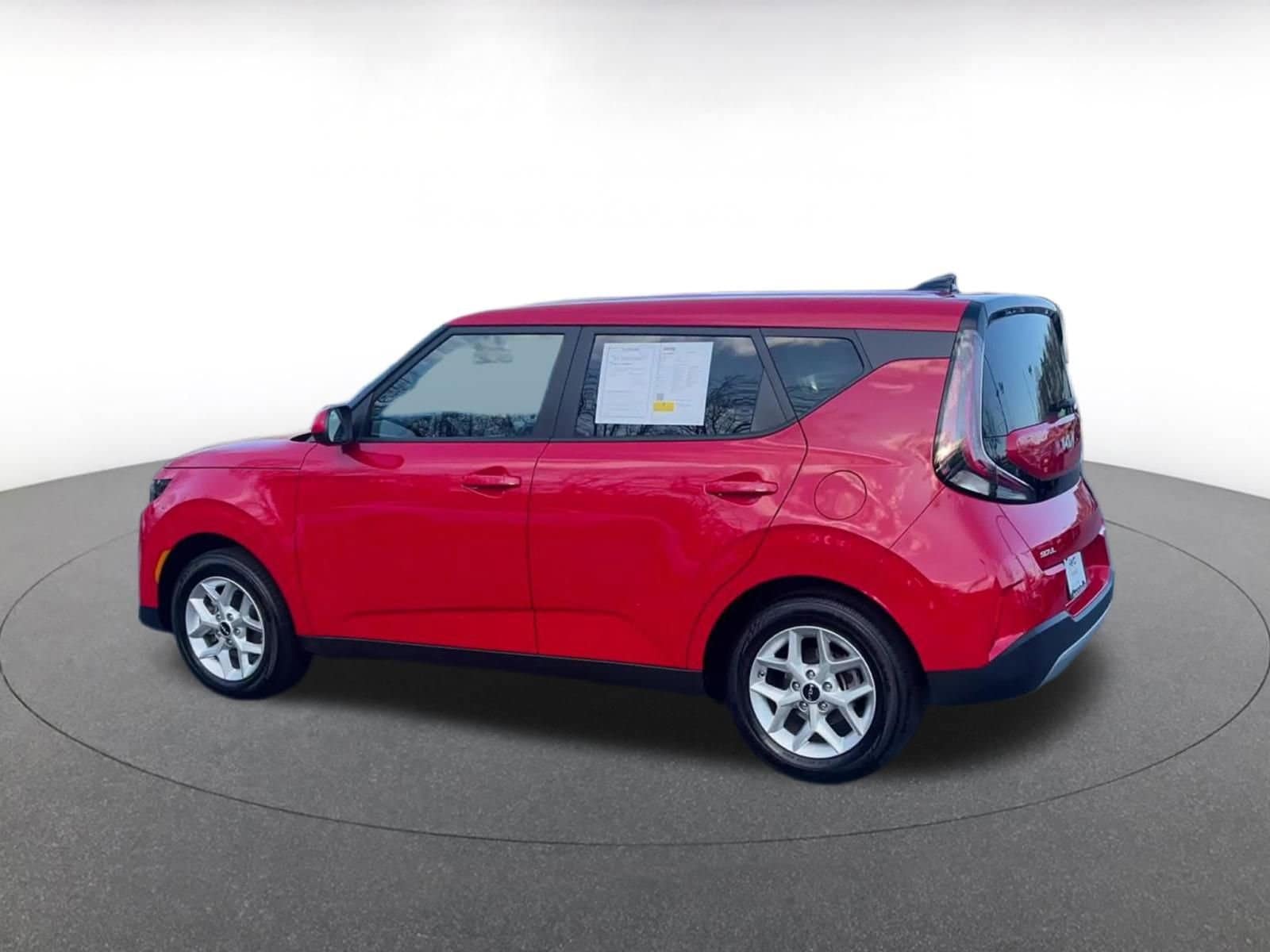 Thumbnail: 2025 Kia Soul - 10