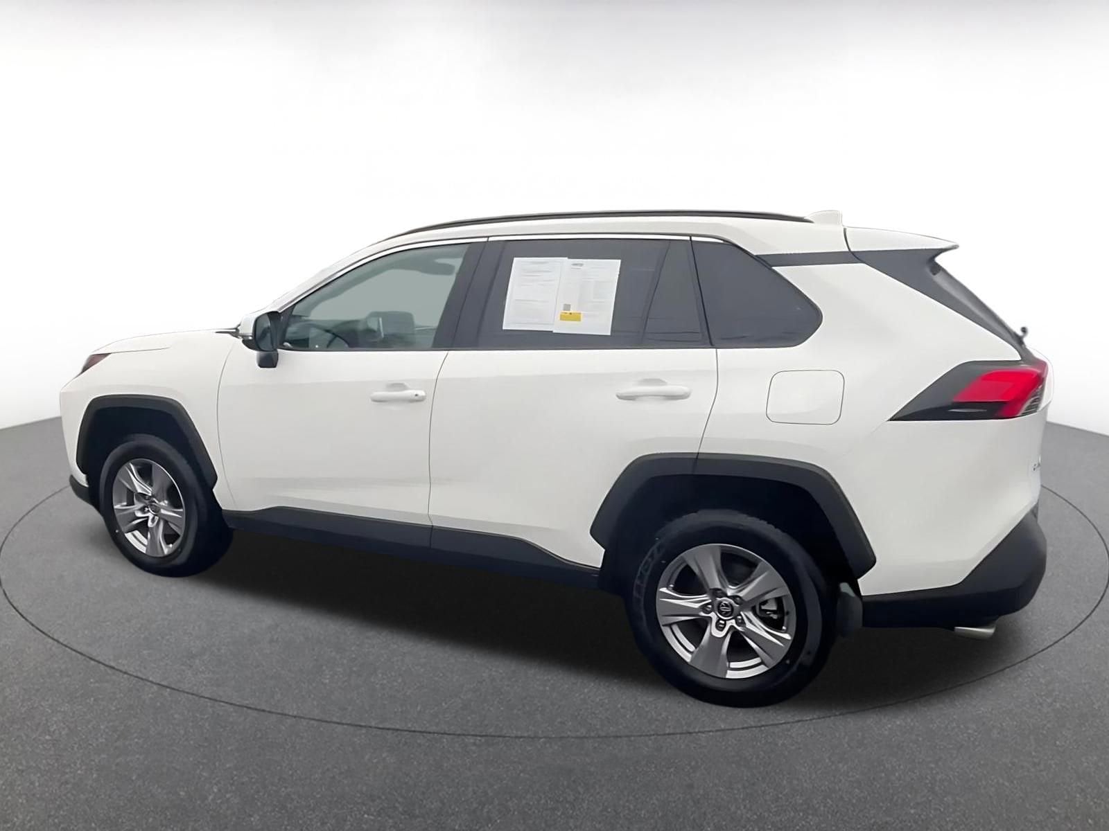 Thumbnail: 2025 Toyota RAV4 - 10