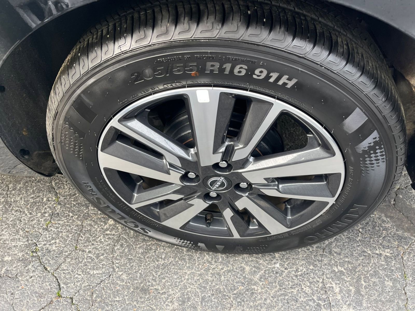 Thumbnail: 2025 Nissan Versa - 24