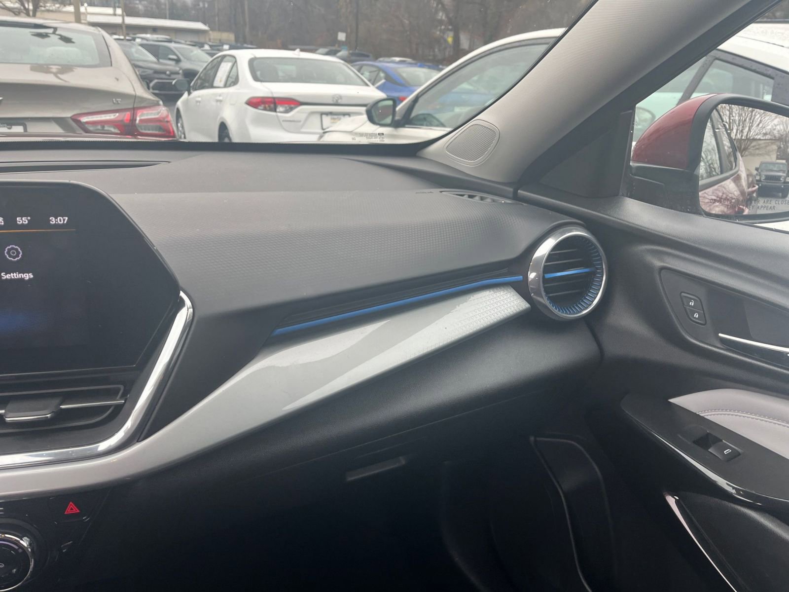 Thumbnail: 2025 Chevrolet Trax - 29