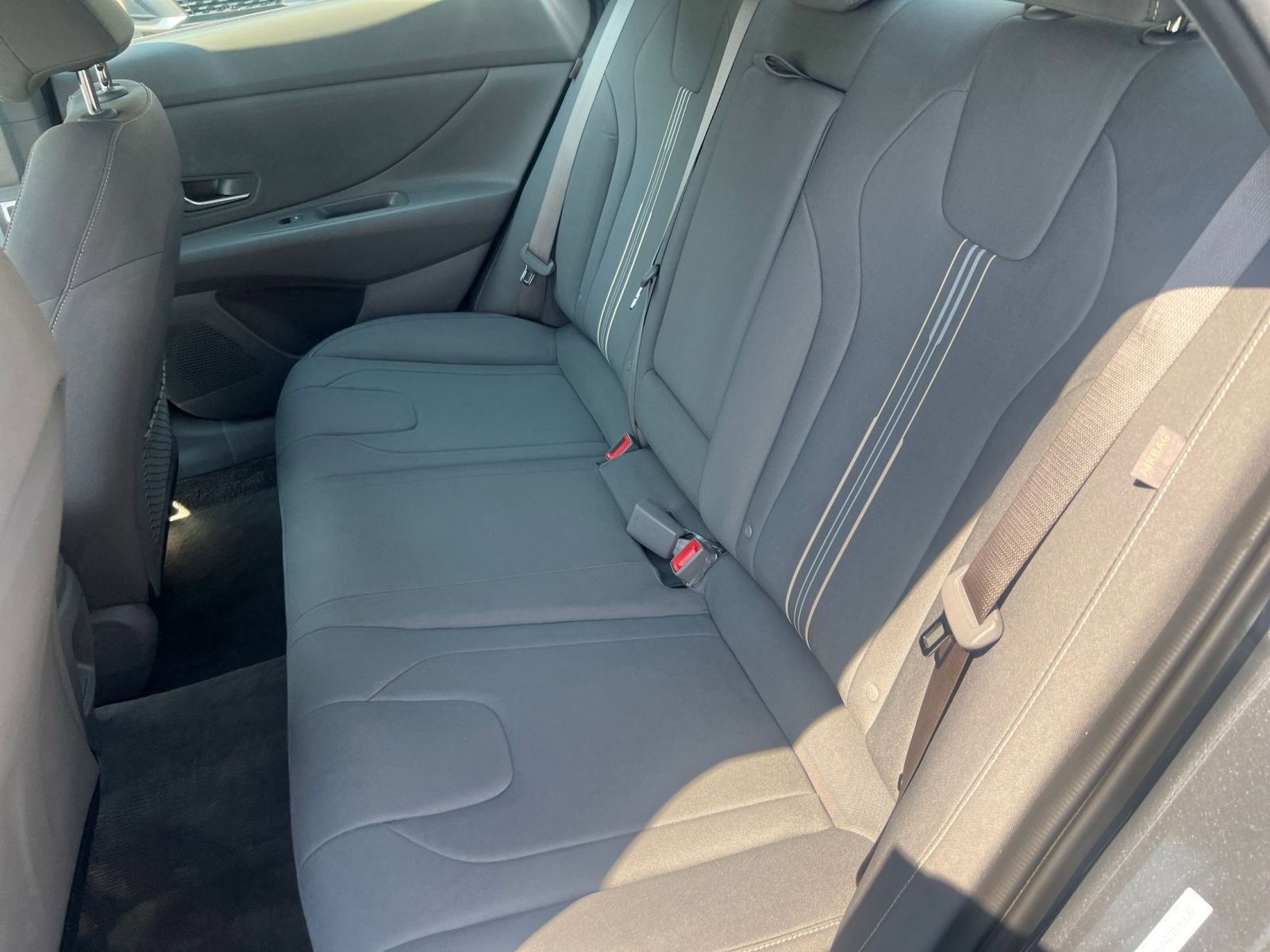 Thumbnail: 2025 Hyundai Elantra - 35