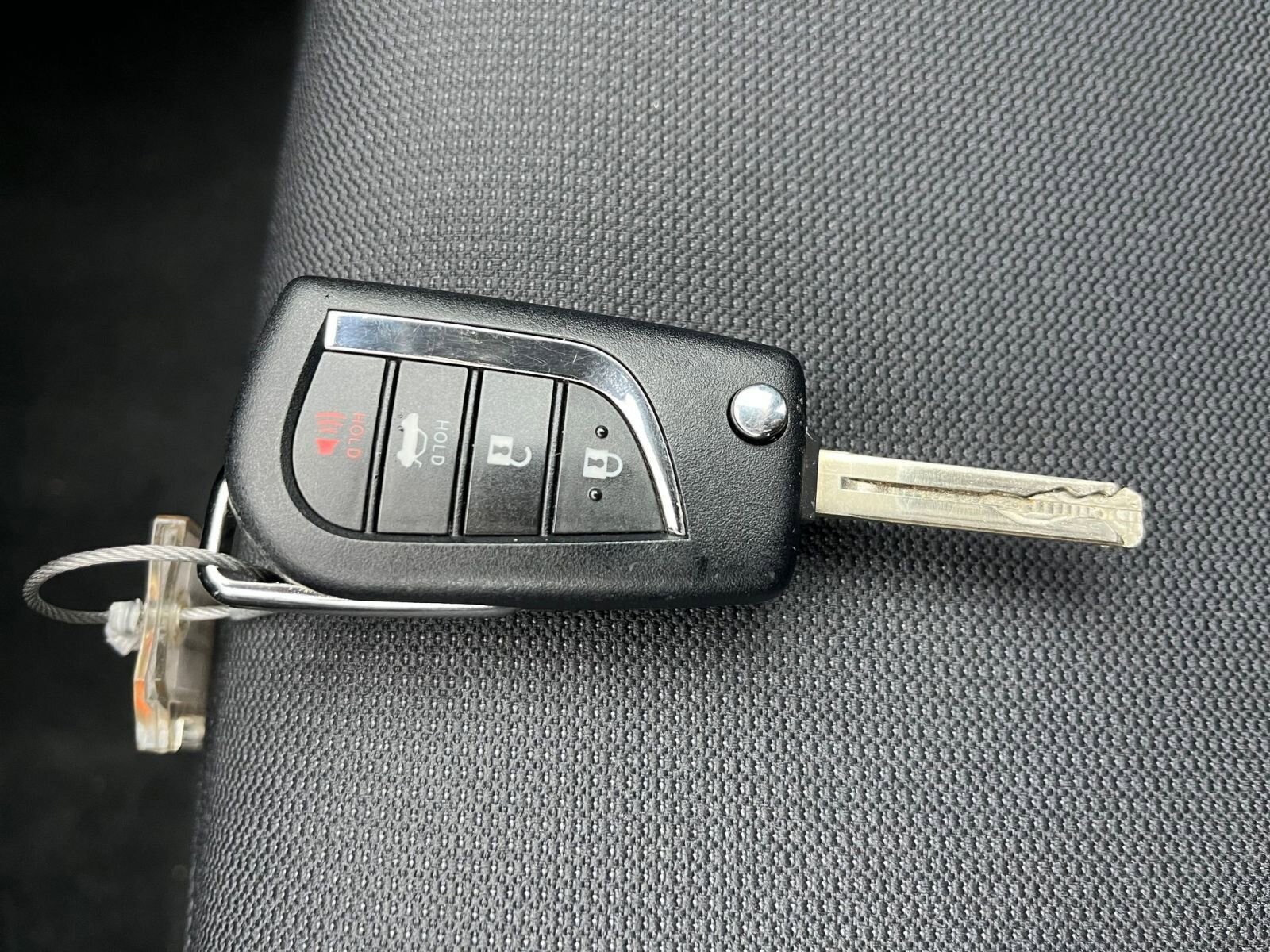 Thumbnail: 2025 Toyota Corolla - 18