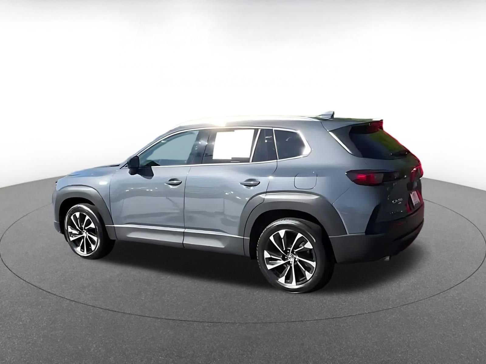 Thumbnail: 2025 Mazda CX-50 - 8